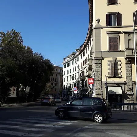Elegant Haven Re di Roma by Hostand-3